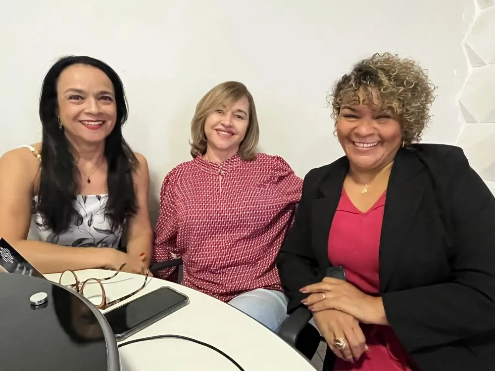 Village Noivas e Centro de Estética e Eba Academy inovam na educação para a beleza com cursos de excelência 