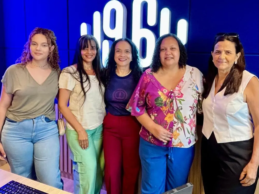 Exposição “Elas na Arte” valoriza protagonismo feminino e movimenta cenário cultural em Guanambi