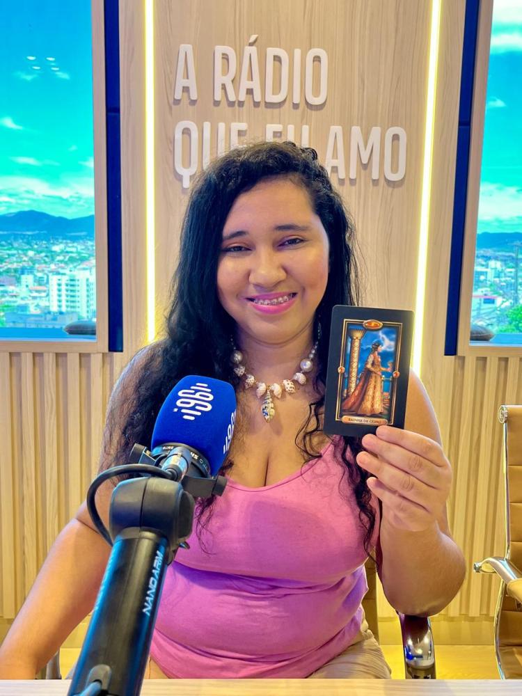 2025 sob as cartas do Tarot: O que espera para libra e escorpião no amor e no trabalho!