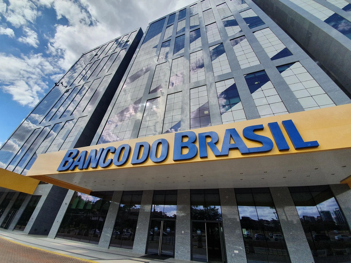 Banco do Brasil encerra greve na Bahia; Caixa mantém paralisação
