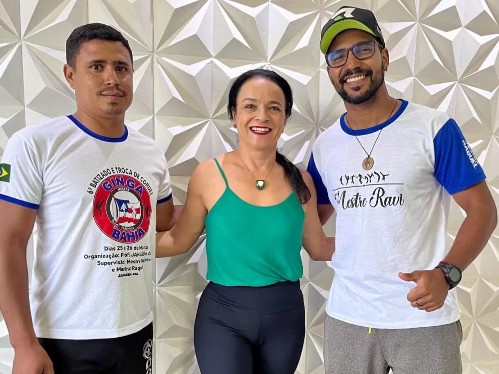 Prestigie o 1º Evento de Capoeira dos Núcleos Ginga Bahia na Praça dos Namorados, dias 19 e 20 de abril, com mais de 500 participantes