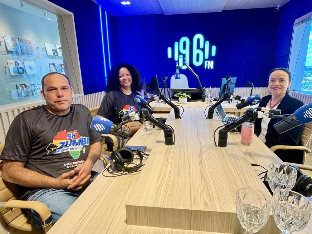 Zumbi Night Run: esporte, consciência e resistência em movimento